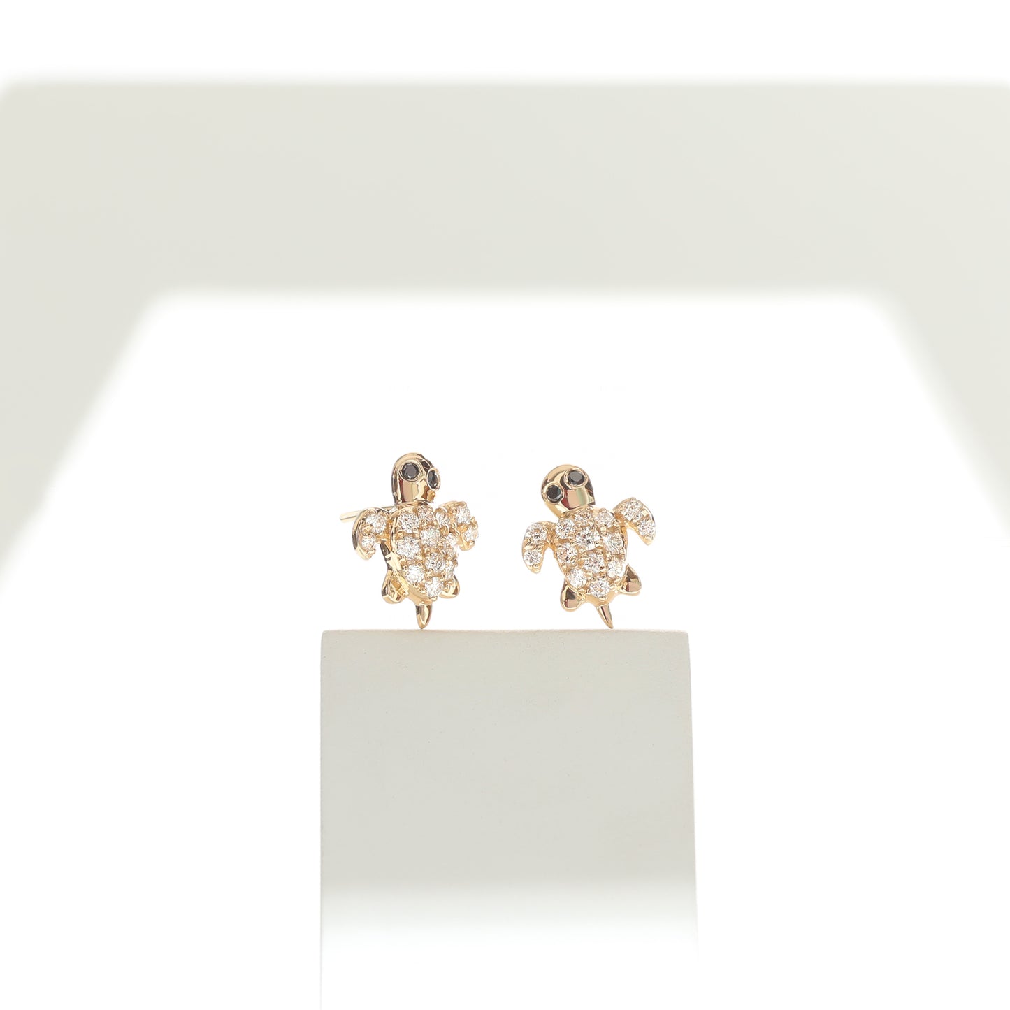 14K Gold Genuine White And Black Diamond Turtle Studs Earrings Fine Jewelry