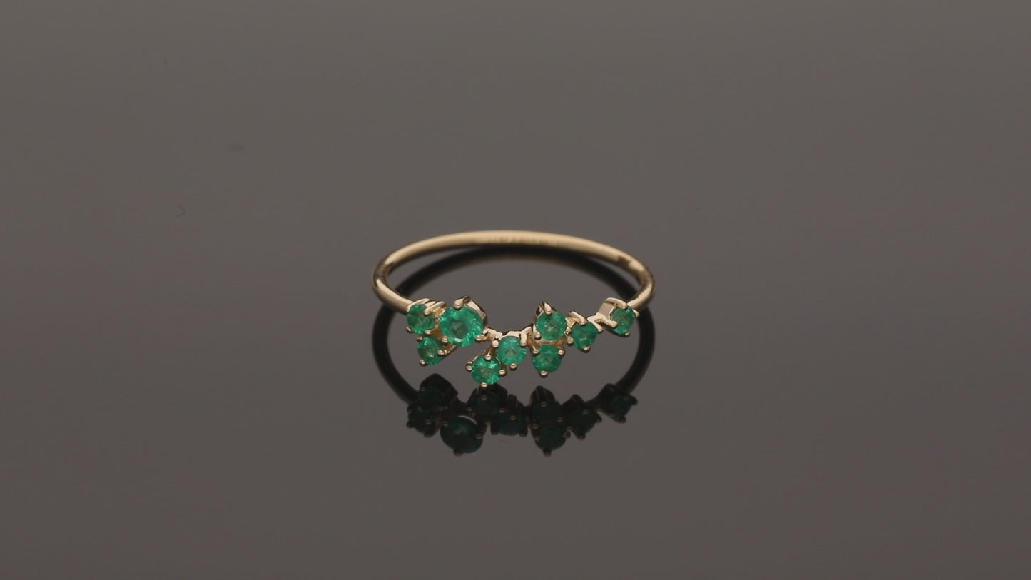 Emerald Crown Creeper Ring