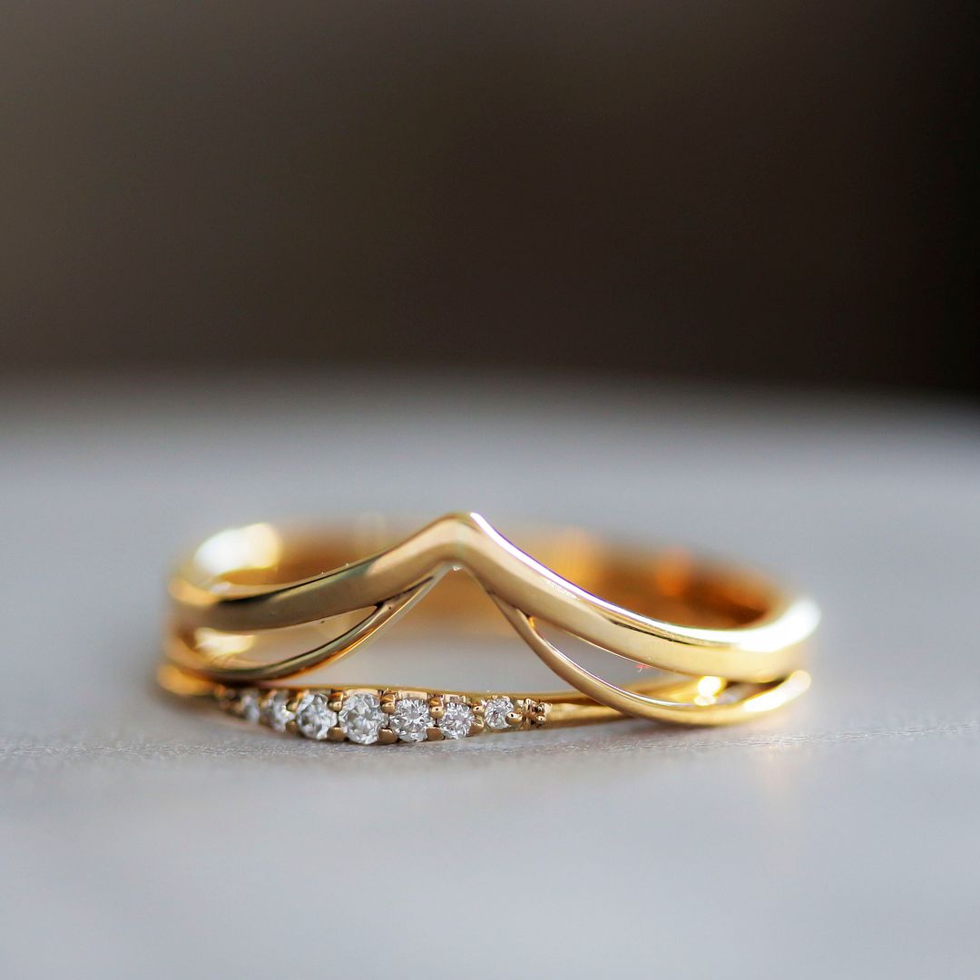 14K Yellow Solid Gold Shiny Chevron Design Ring Fine Jewelry Valentine's Gift For Her Size-7 US