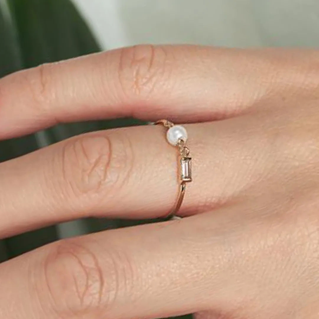 Freshwater Pearl Diamond Baguette Ring|14k Gold